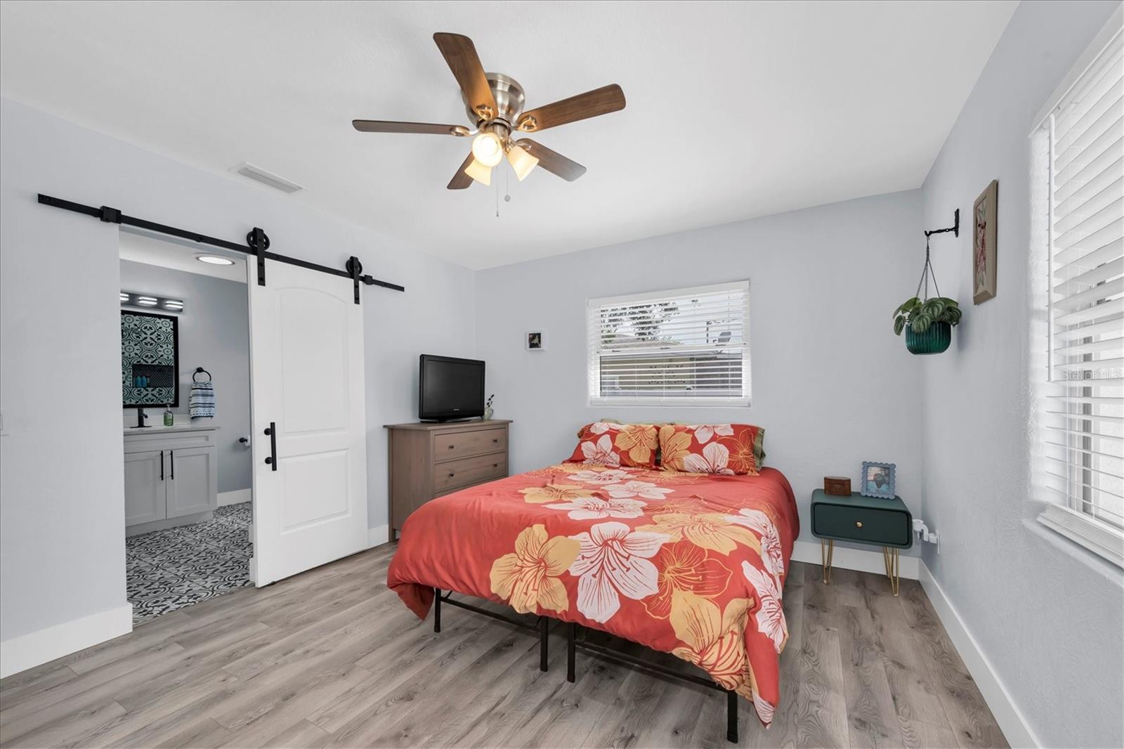 SUNNY PARK GROVES - Residential