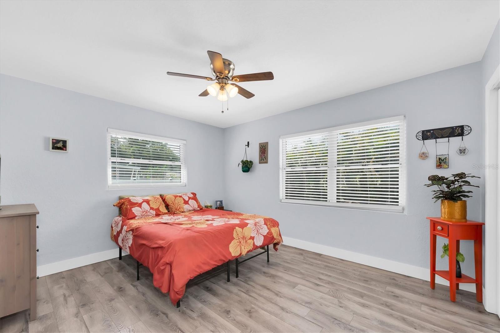 SUNNY PARK GROVES - Residential