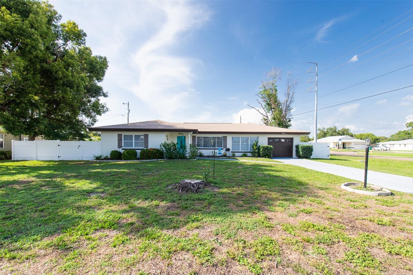 SUNNY PARK GROVES - Residential