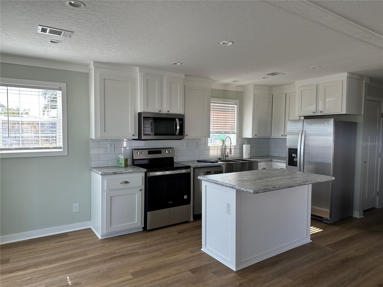 HARBOR COVE - Residential