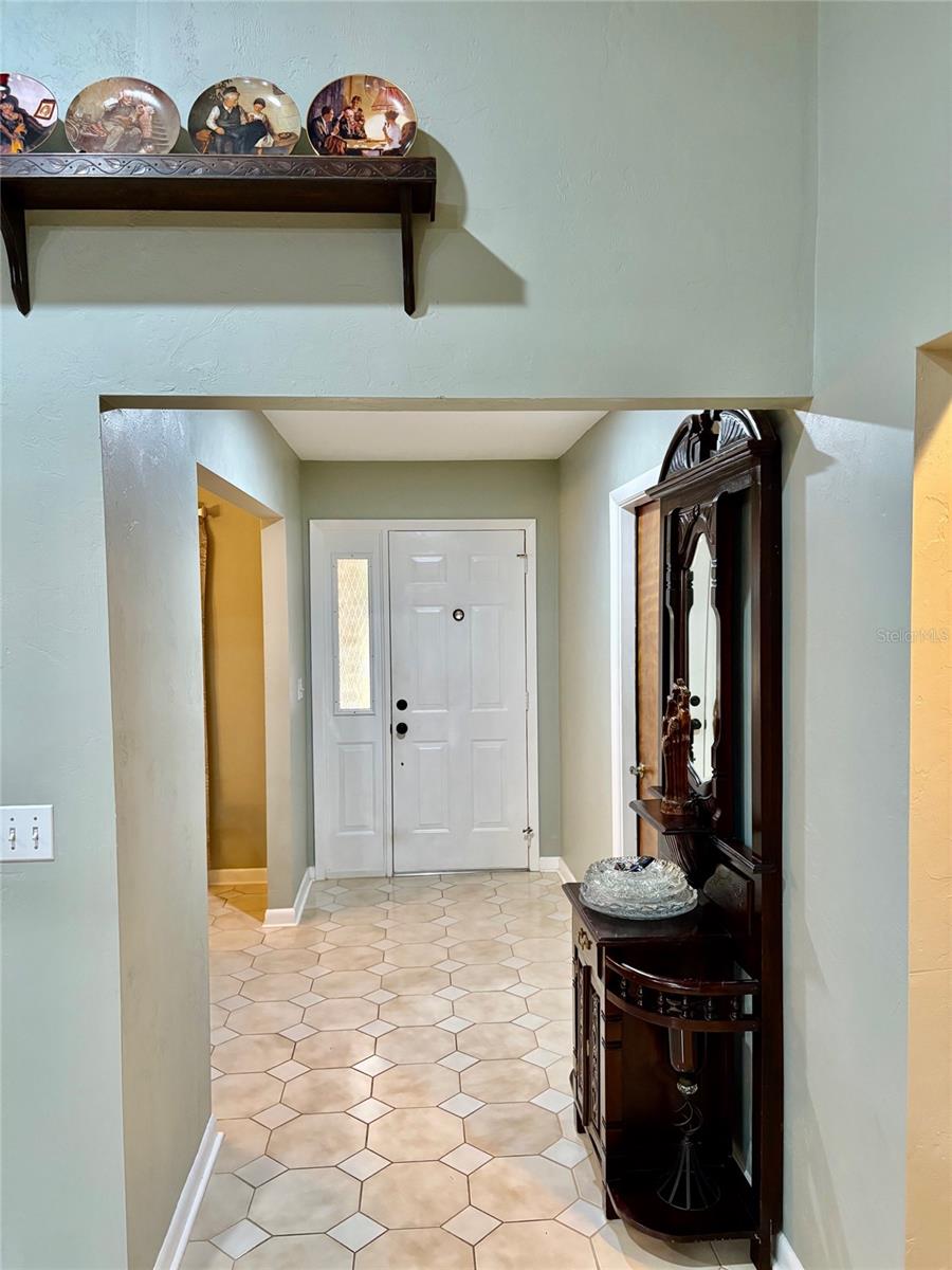 RAINBOW SPGS COUNTRY CLUB ESTATE - Residential