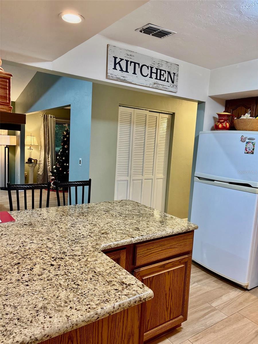 RAINBOW SPGS COUNTRY CLUB ESTATE - Residential