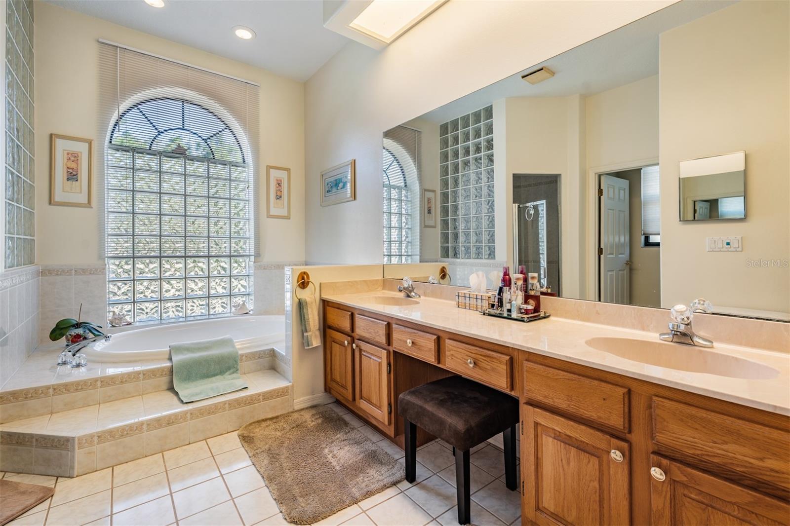 KEYSTONE PARK COLONY LAND CO - Residential