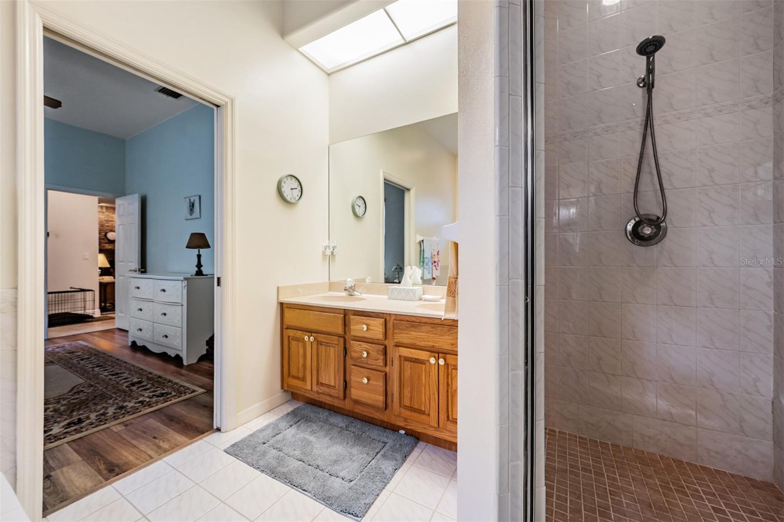 KEYSTONE PARK COLONY LAND CO - Residential