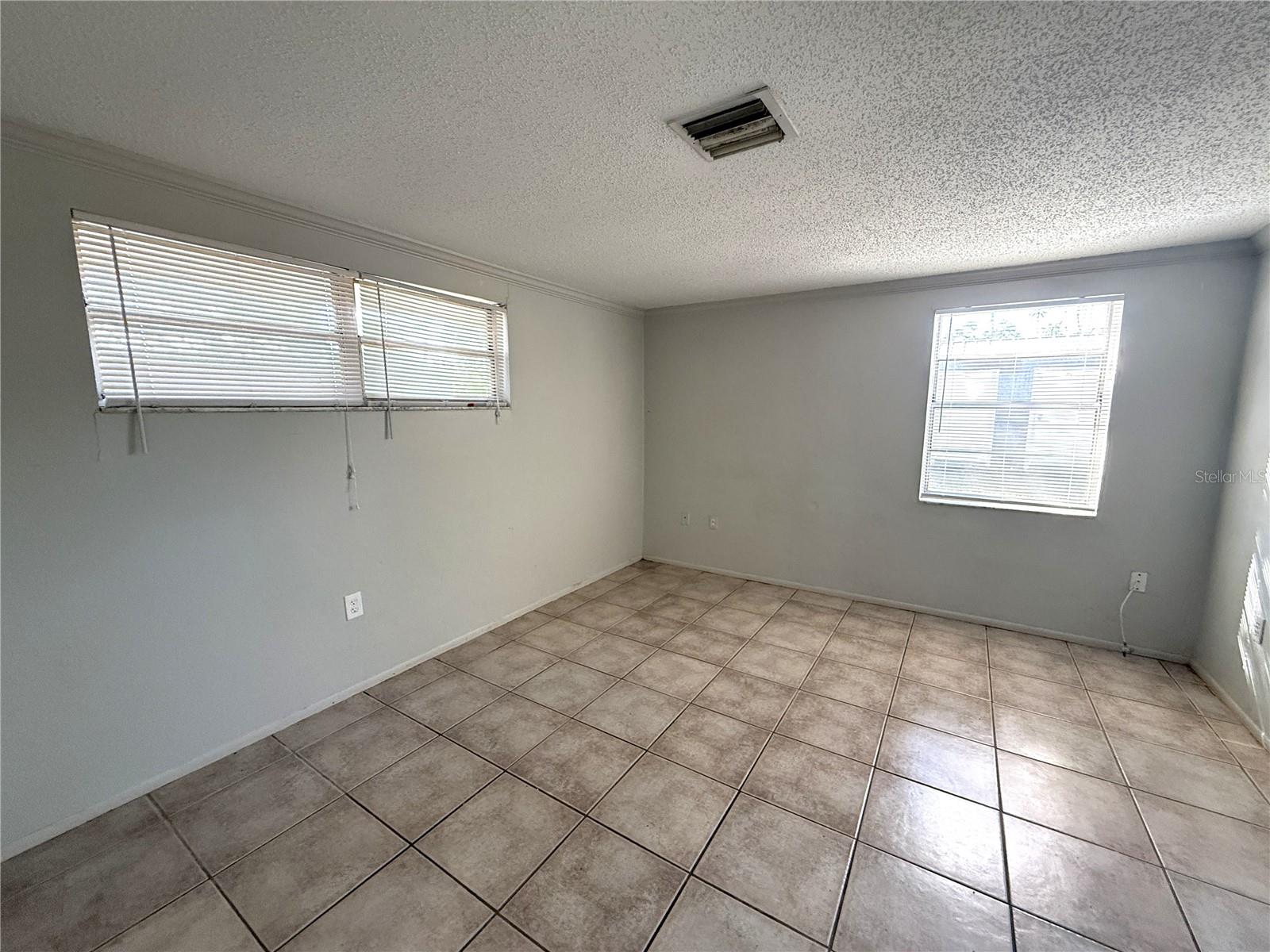 NOKOMIS - Residential Lease