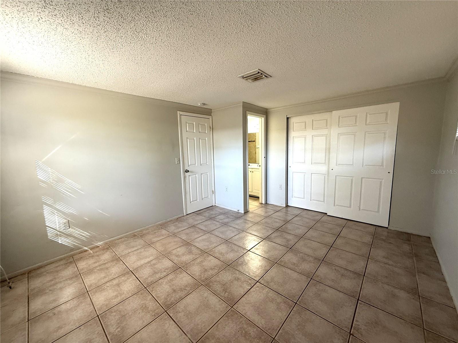 NOKOMIS - Residential Lease