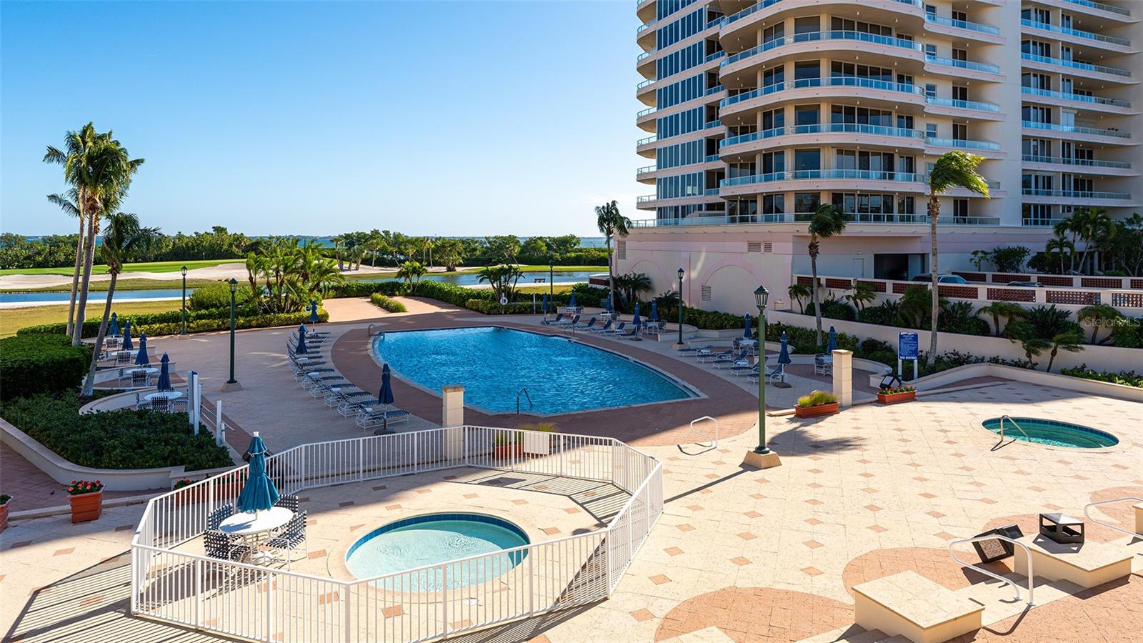 GRAND BAY 1 - Residential Lease