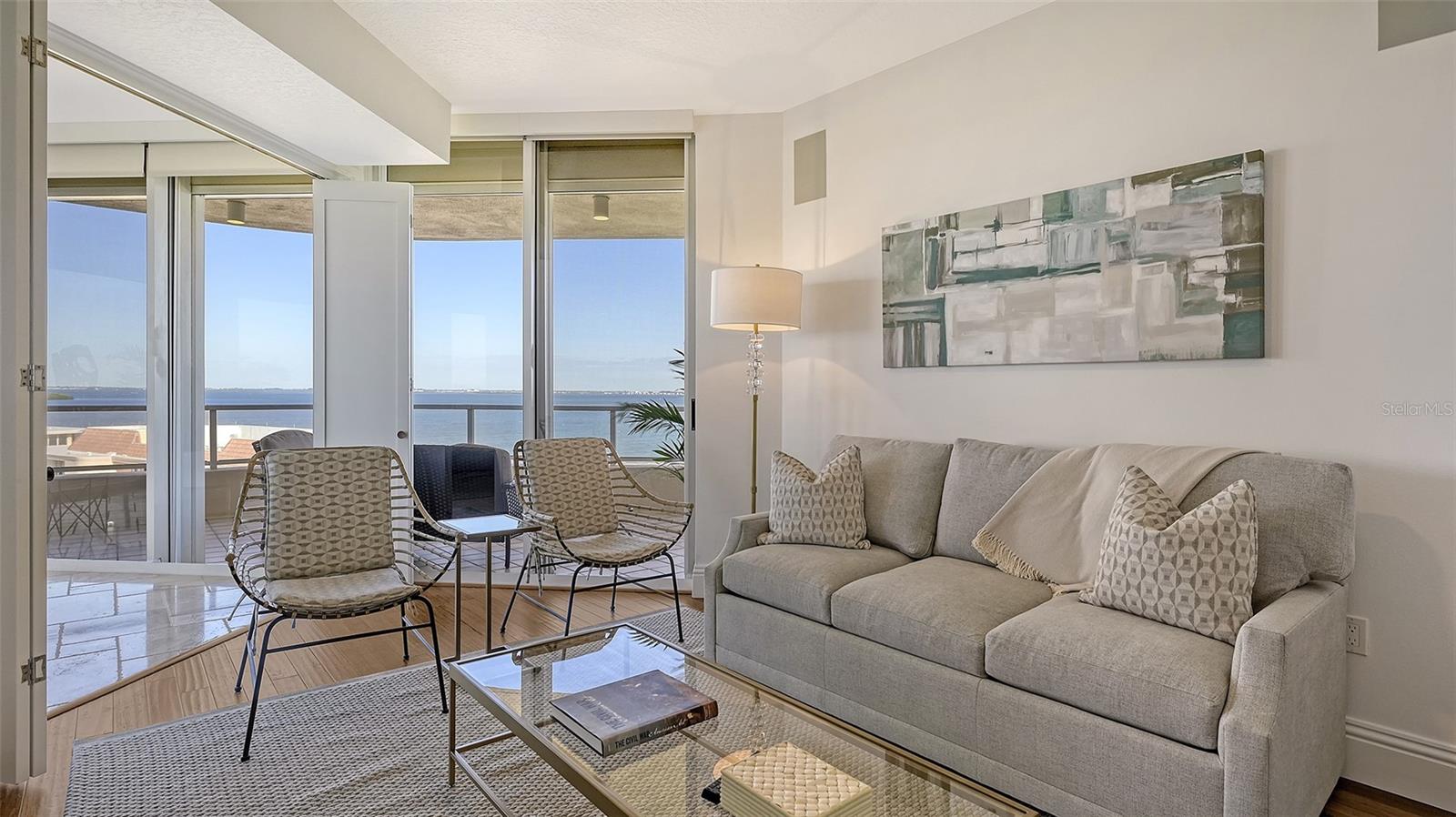 GRAND BAY 1 - Residential Lease