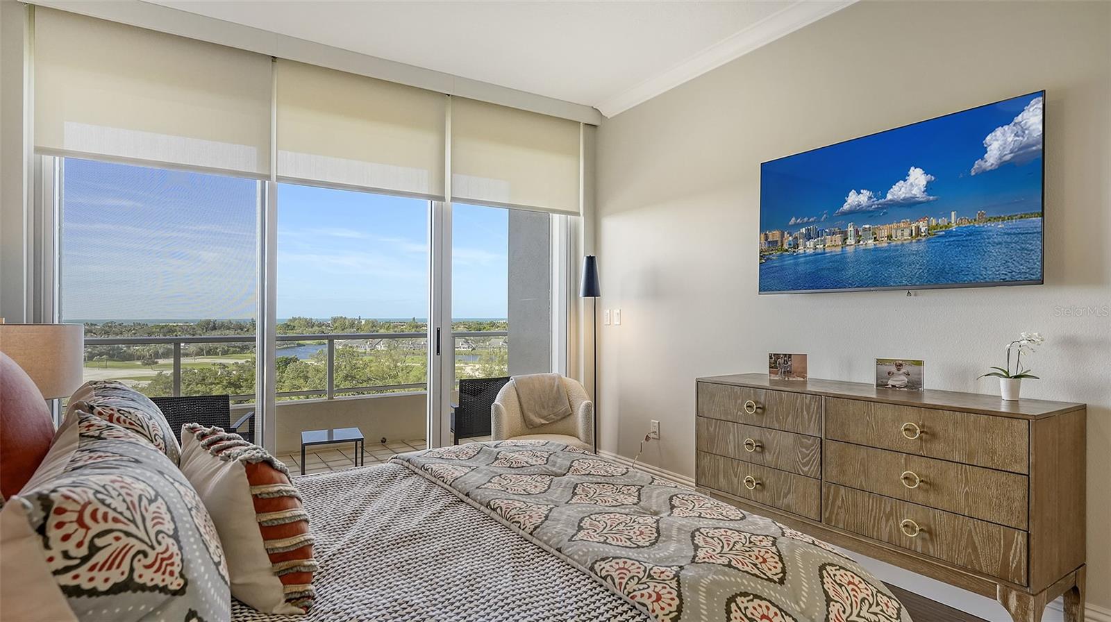 GRAND BAY 1 - Residential Lease