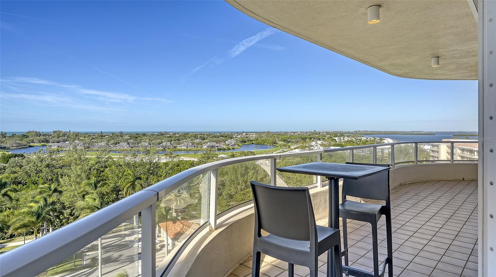 GRAND BAY 1 - Residential Lease