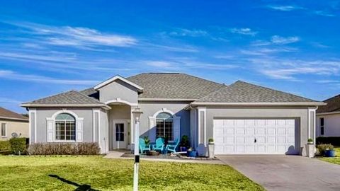 Photo of 2239 NW 51st Terrace, Ocala, FL 34482 (MLS # OM718090)