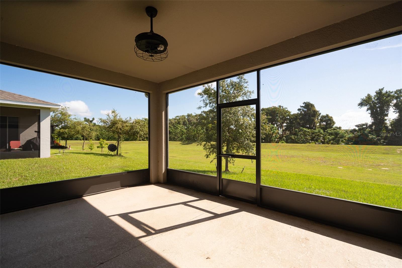 SEASONS/PK HILL - Residential Lease