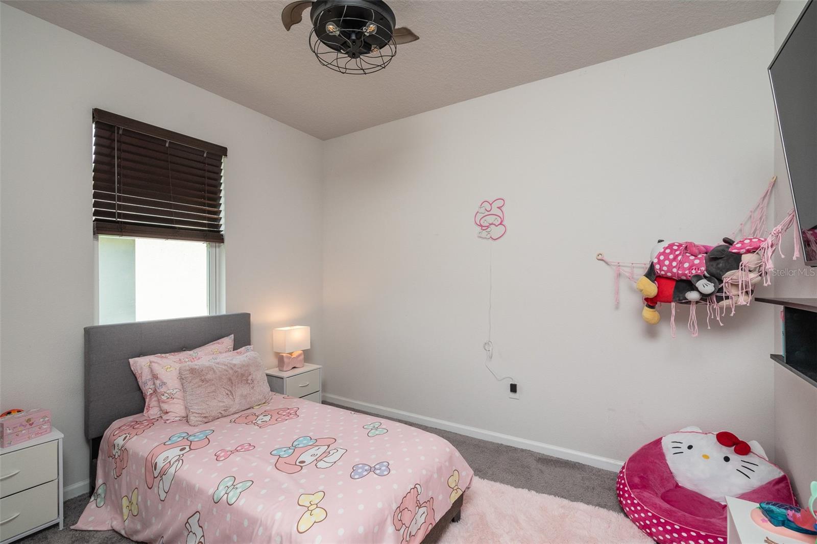 SEASONS/PK HILL - Residential Lease