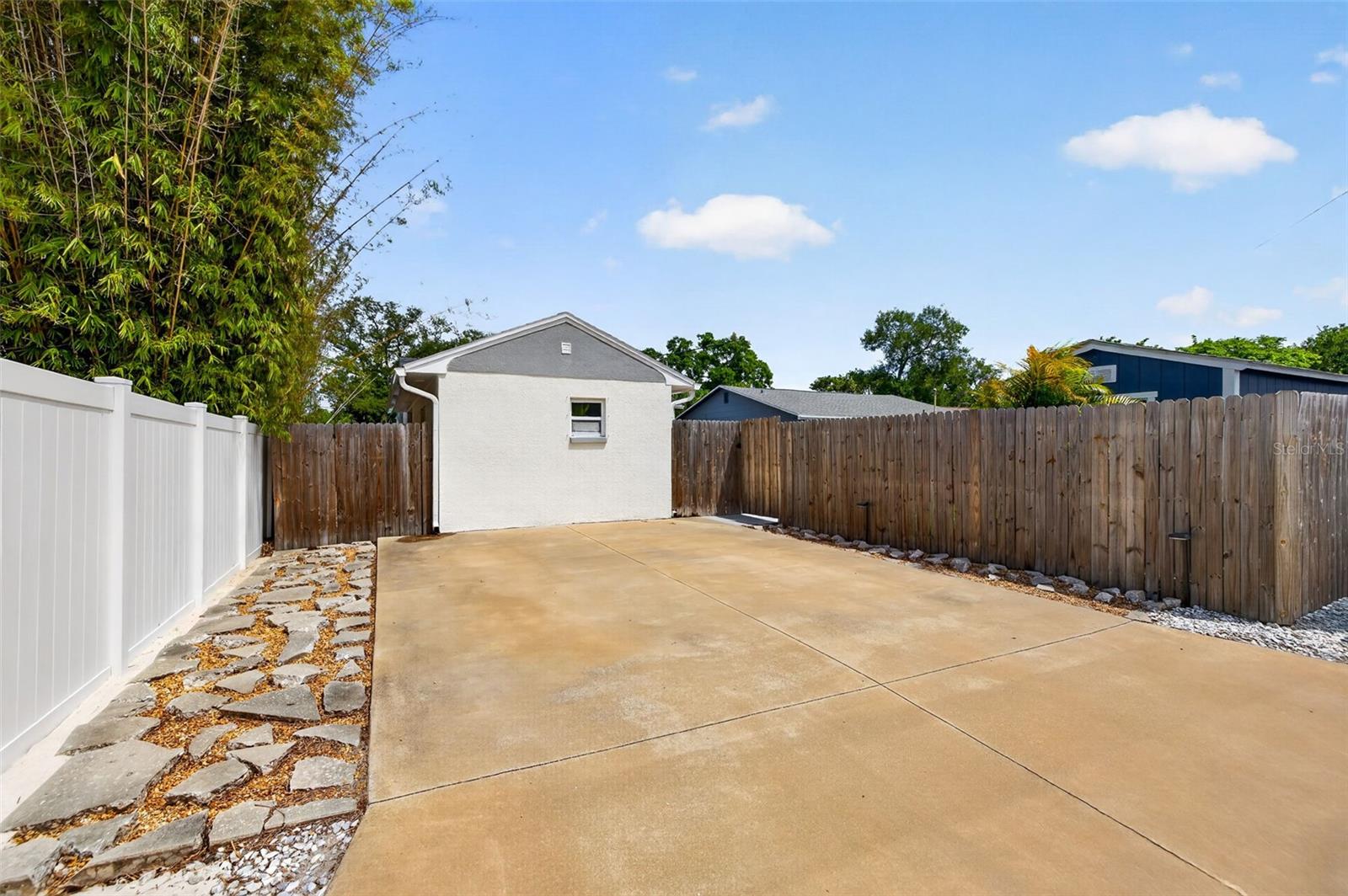 ARCADIA ANNEX - Residential