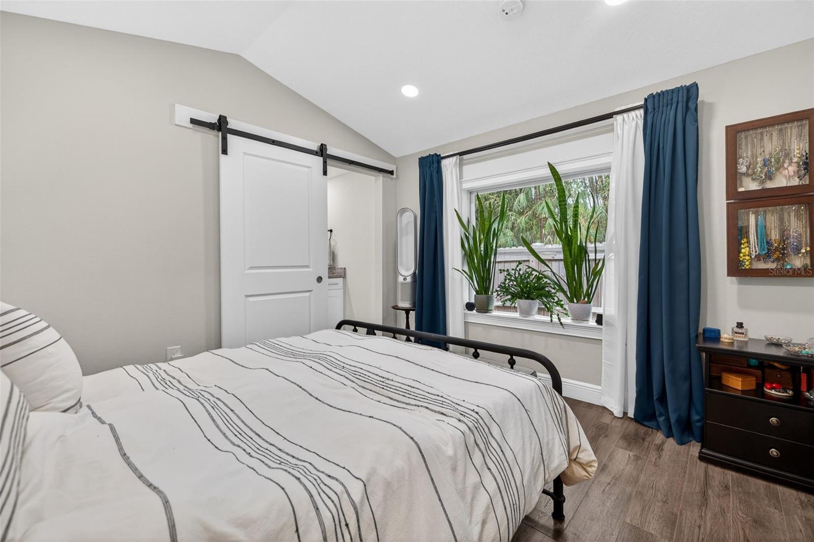 ARCADIA ANNEX - Residential