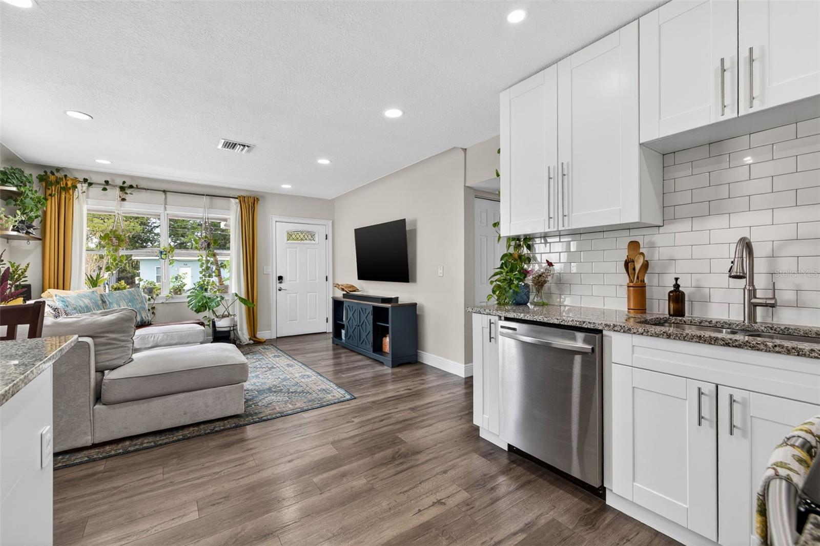 ARCADIA ANNEX - Residential