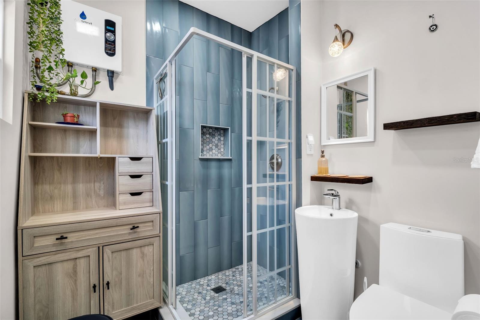 COLFAX CITY - Residential