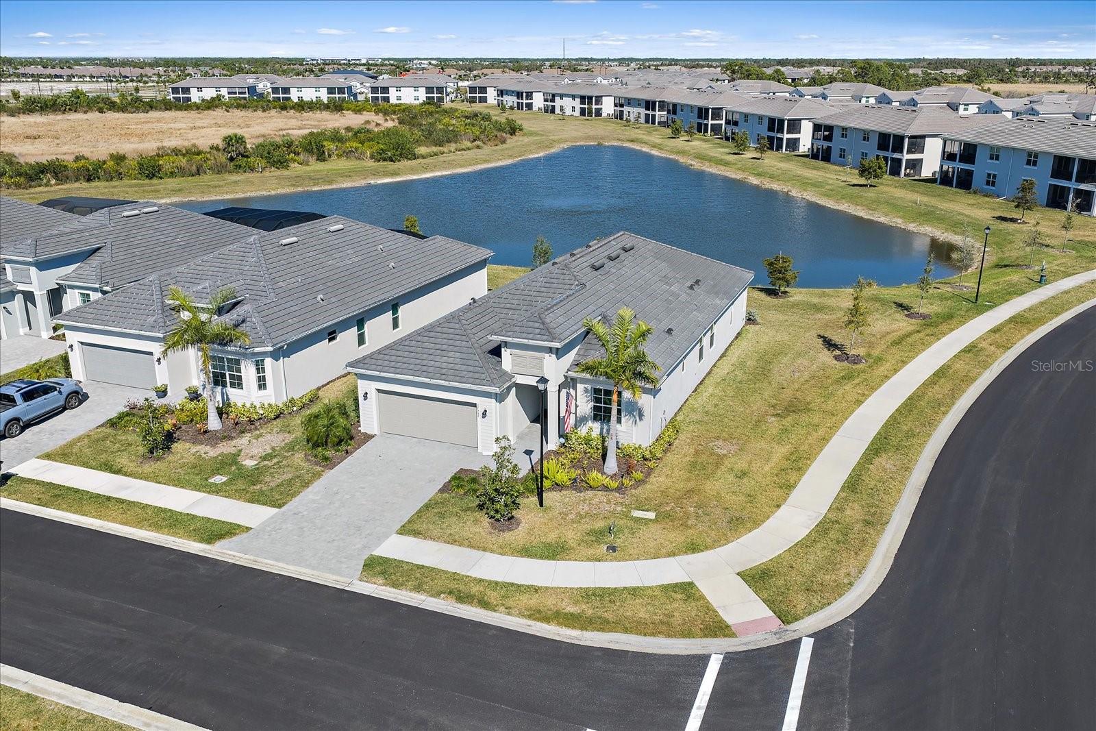 WELLEN PARK GOLF & COUNTRY CLUB - Residential