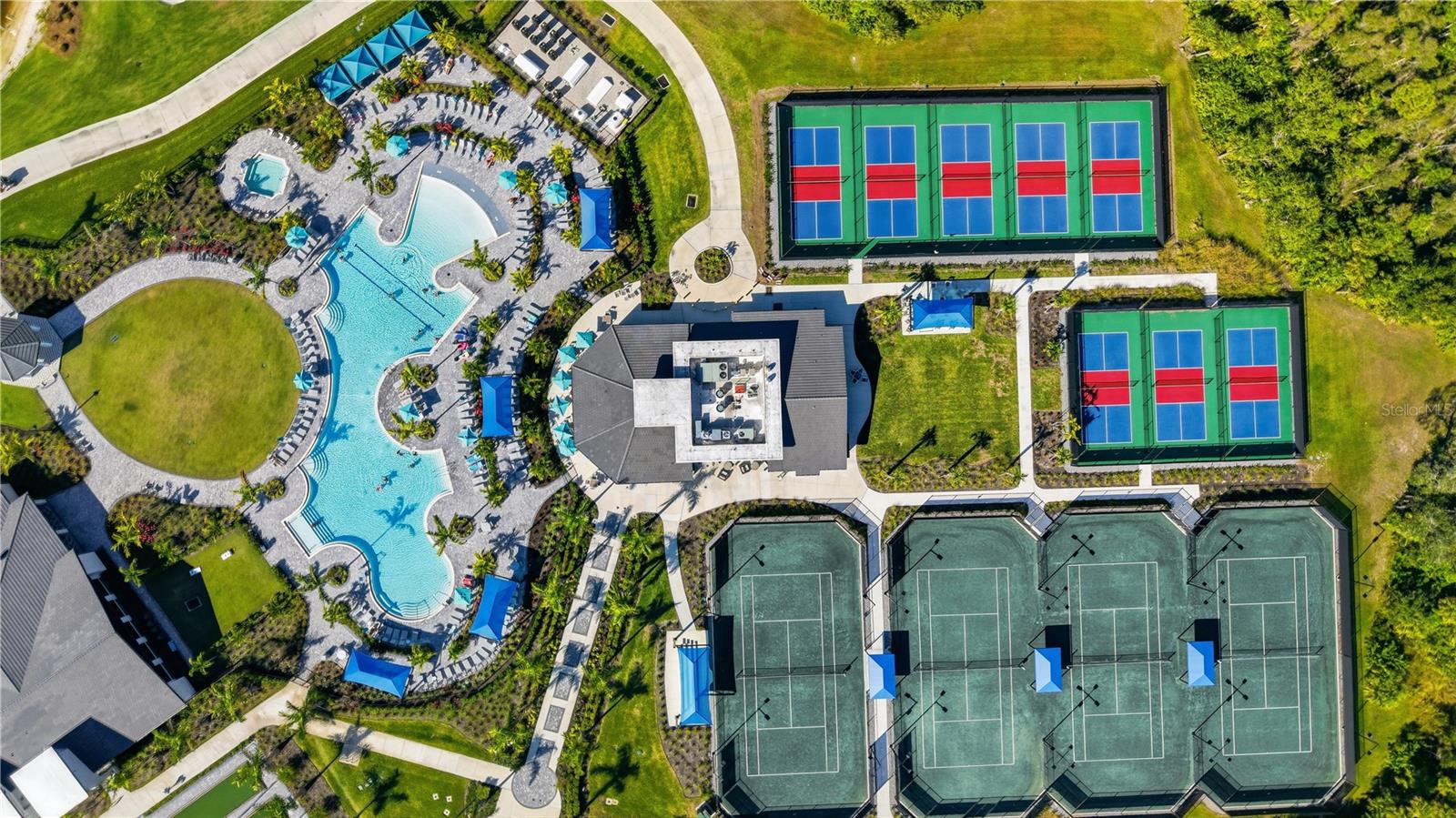 WELLEN PARK GOLF & COUNTRY CLUB - Residential