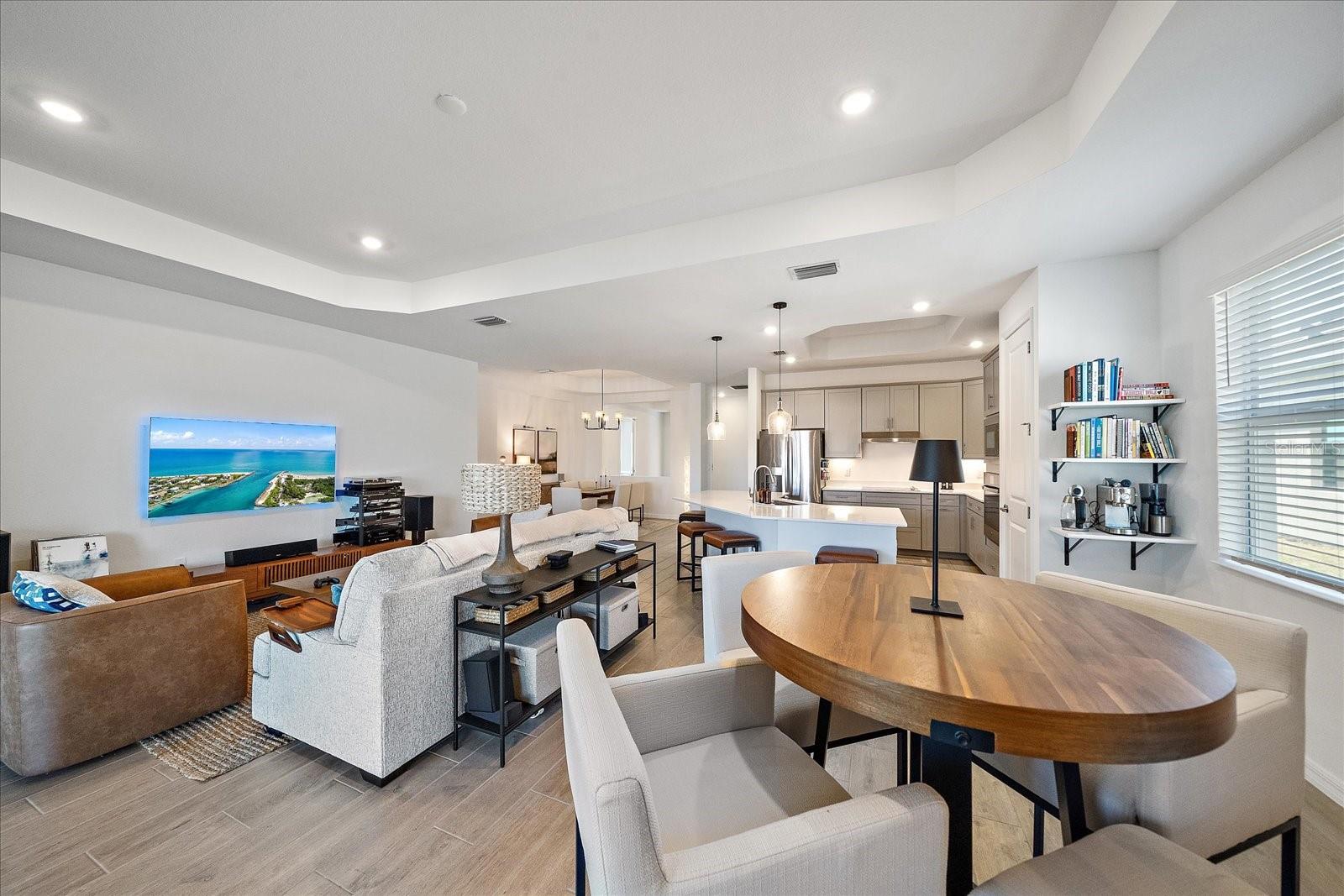 WELLEN PARK GOLF & COUNTRY CLUB - Residential