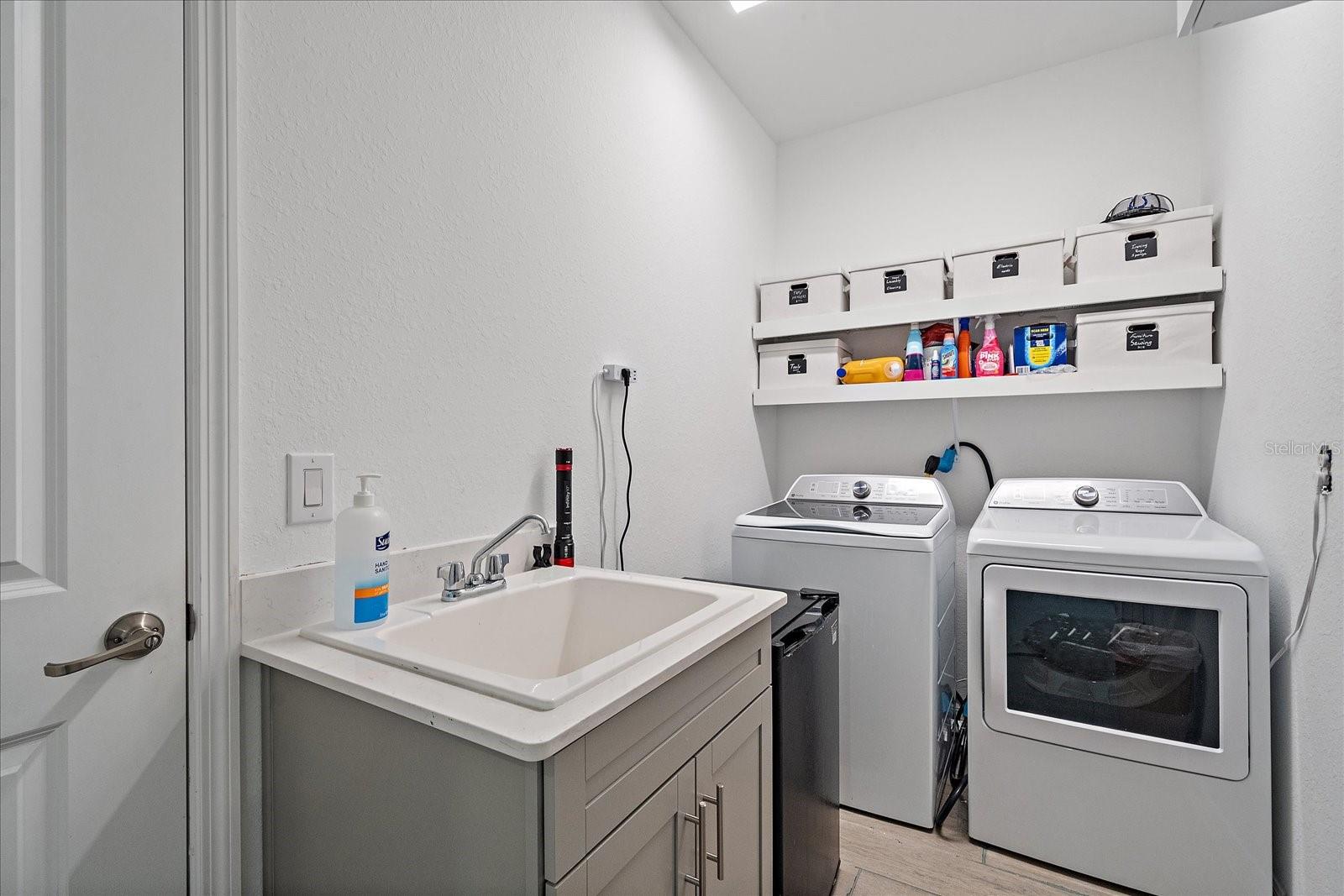 WELLEN PARK GOLF & COUNTRY CLUB - Residential