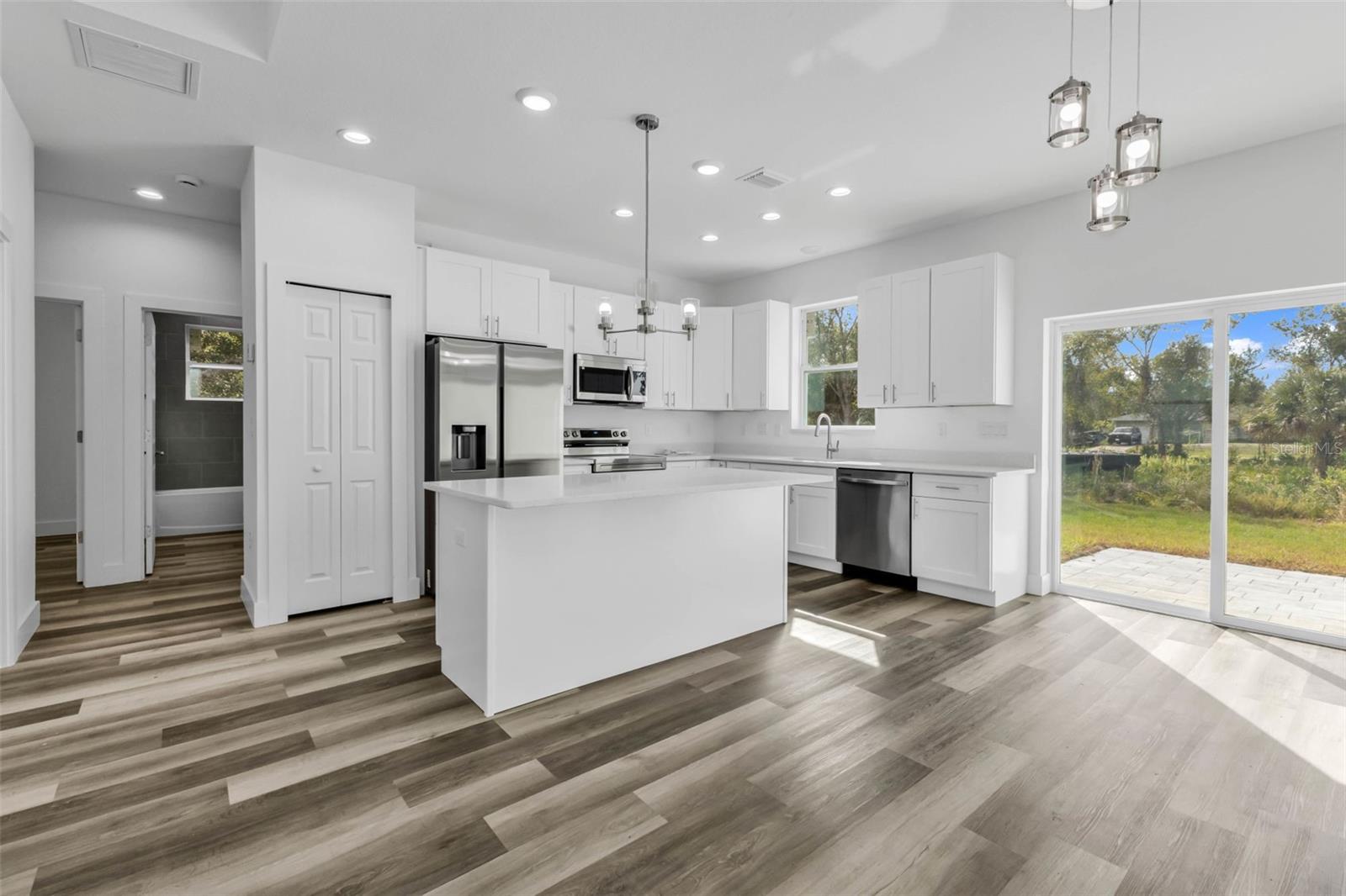 PORT CHARLOTTE SEC 013 - Residential Lease