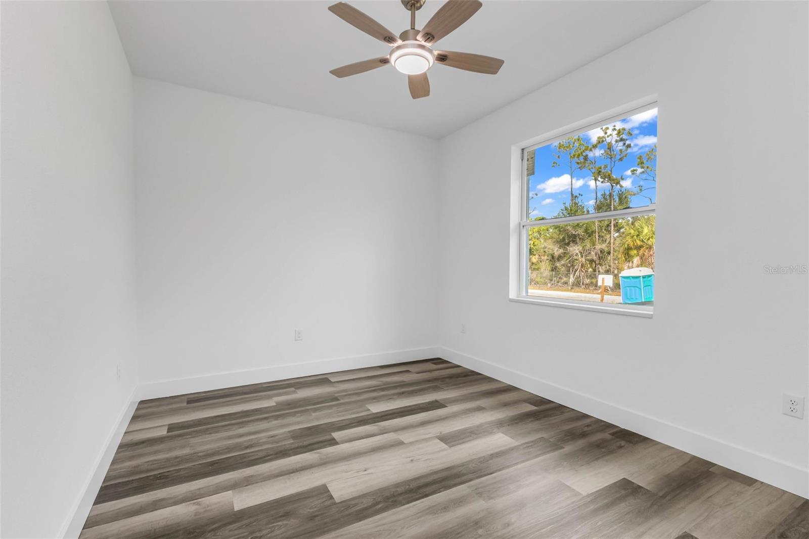 PORT CHARLOTTE SEC 013 - Residential Lease