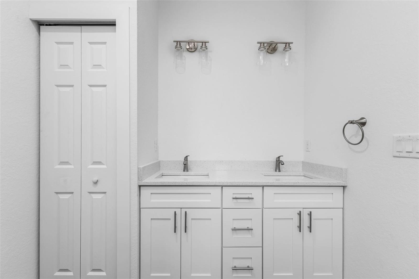 PORT CHARLOTTE SEC 013 - Residential Lease