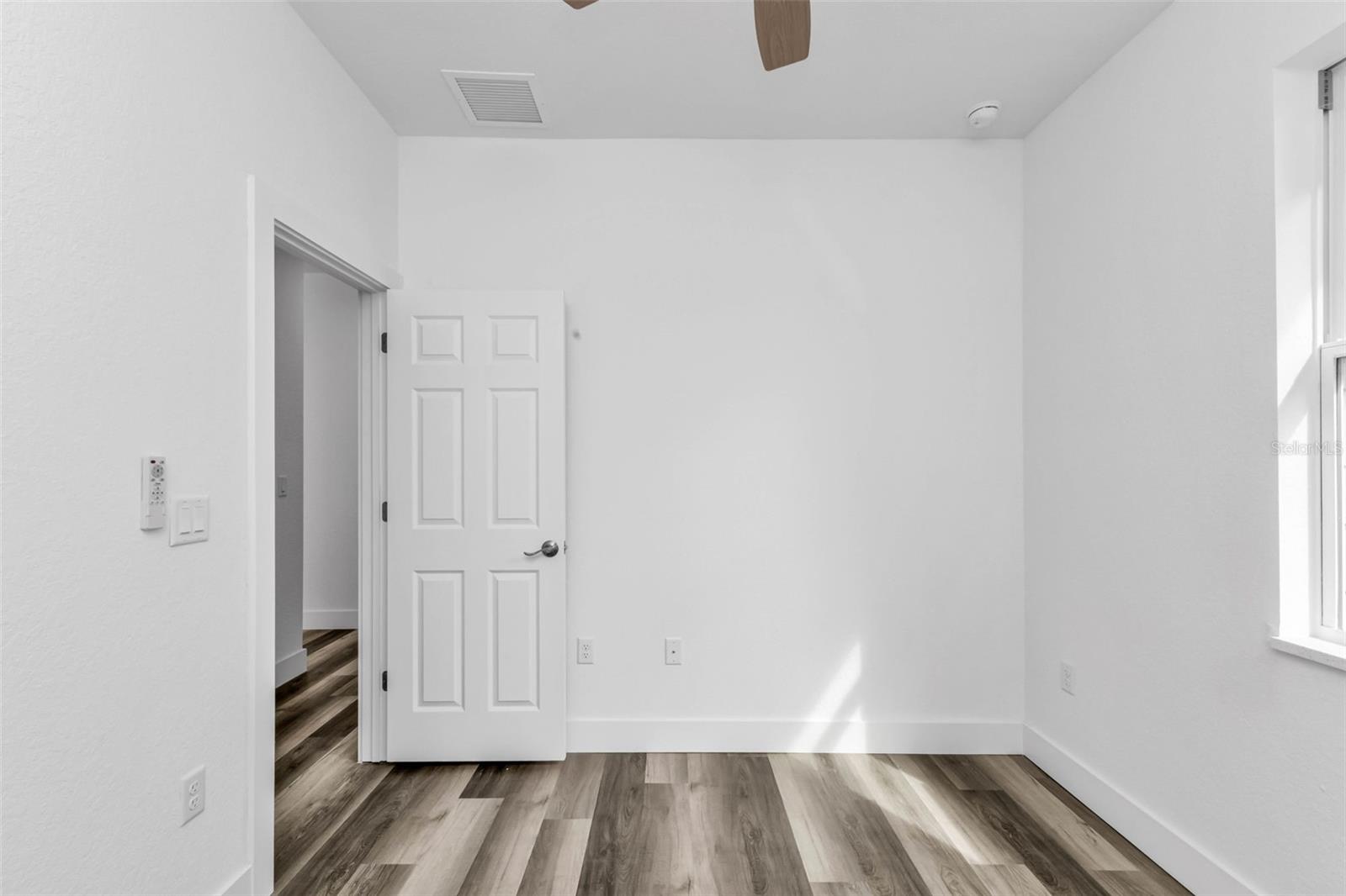 PORT CHARLOTTE SEC 013 - Residential Lease