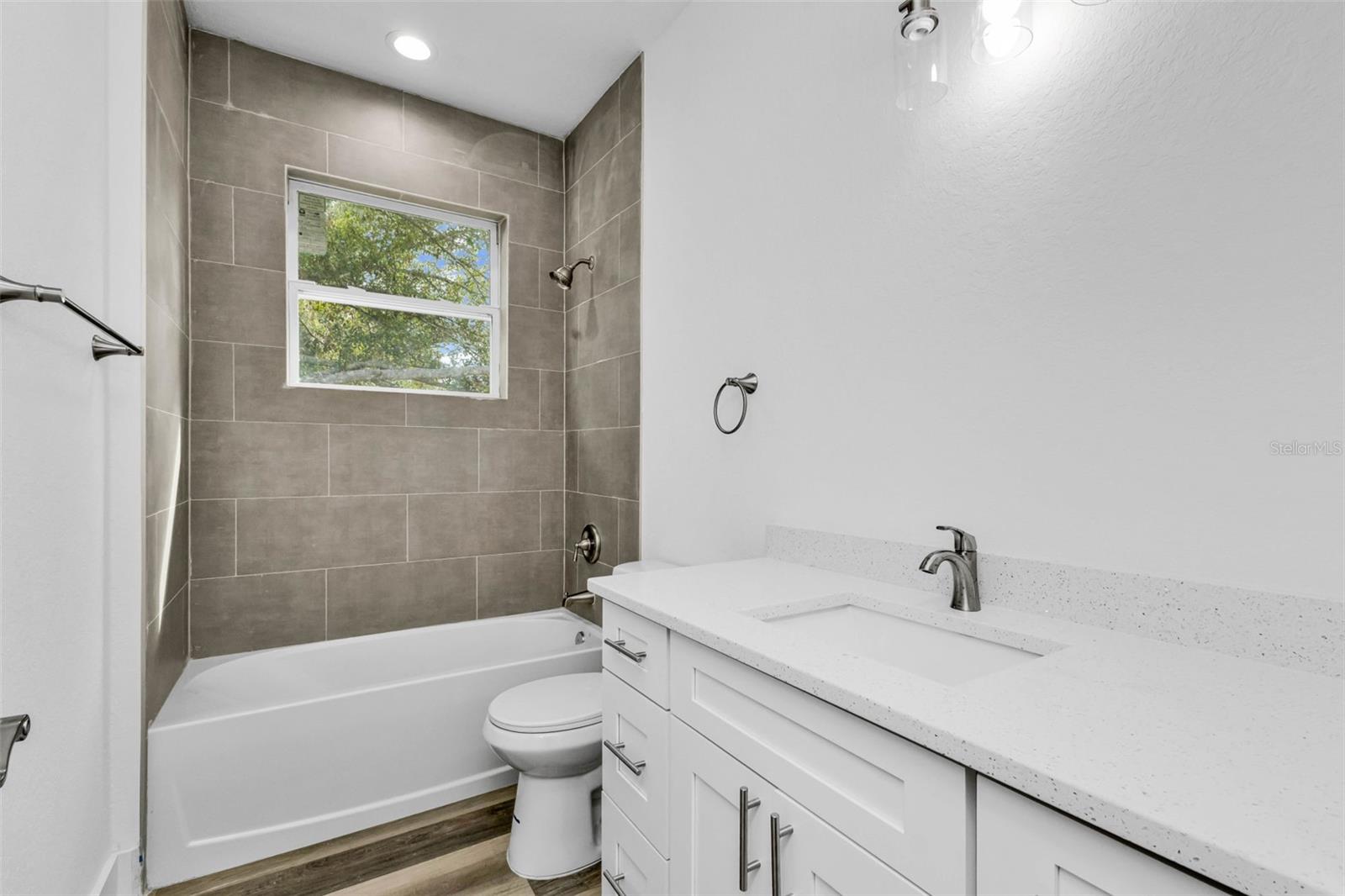 PORT CHARLOTTE SEC 013 - Residential Lease