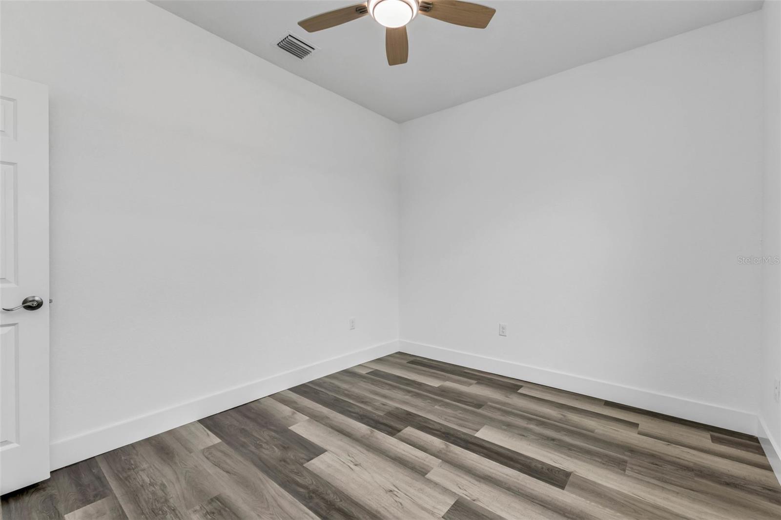 PORT CHARLOTTE SEC 013 - Residential Lease