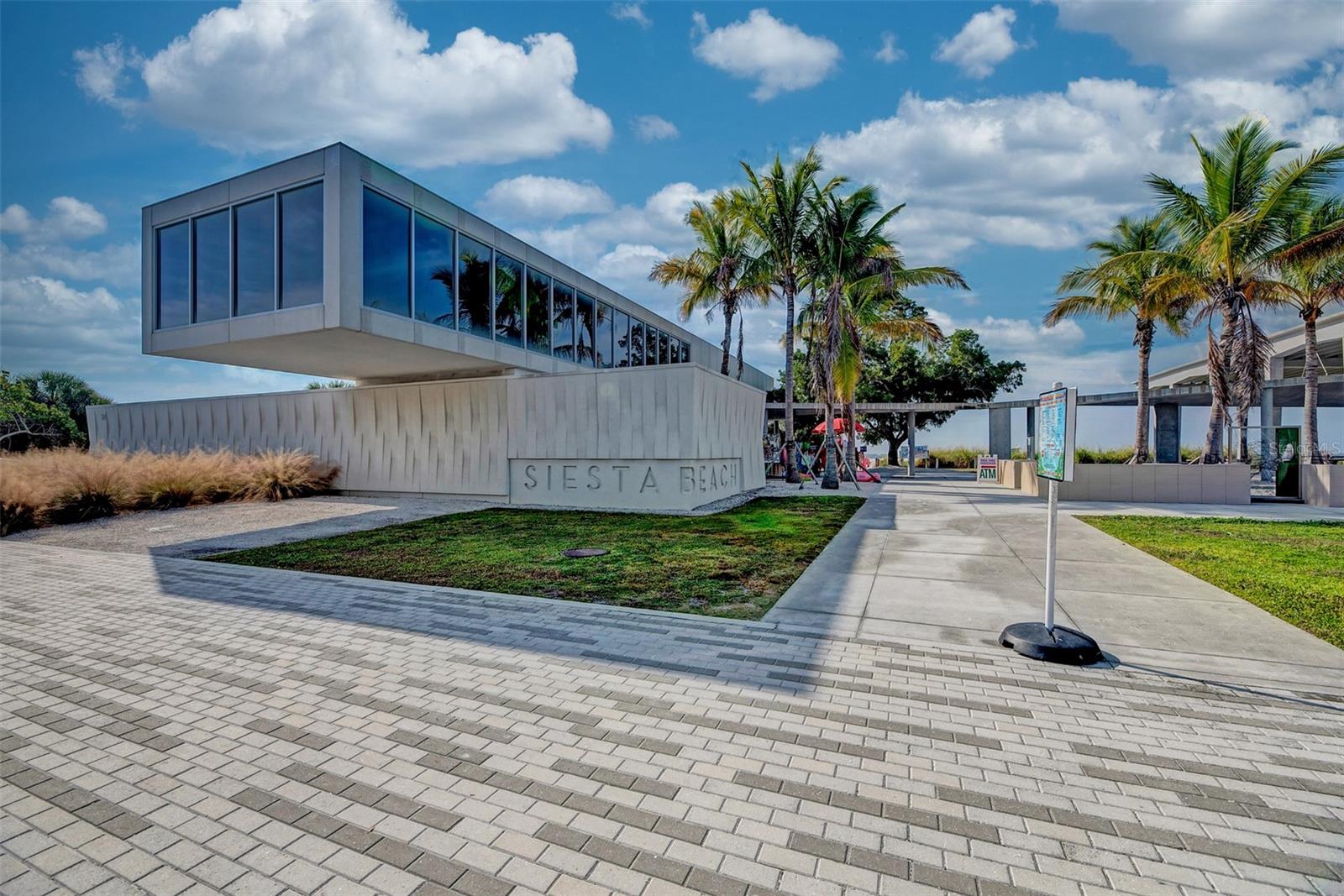 SARASOTA BEACH - Residential Lease