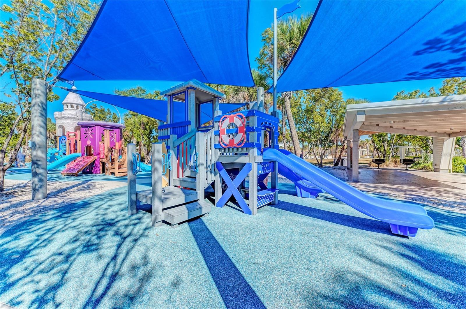 SARASOTA BEACH - Residential Lease