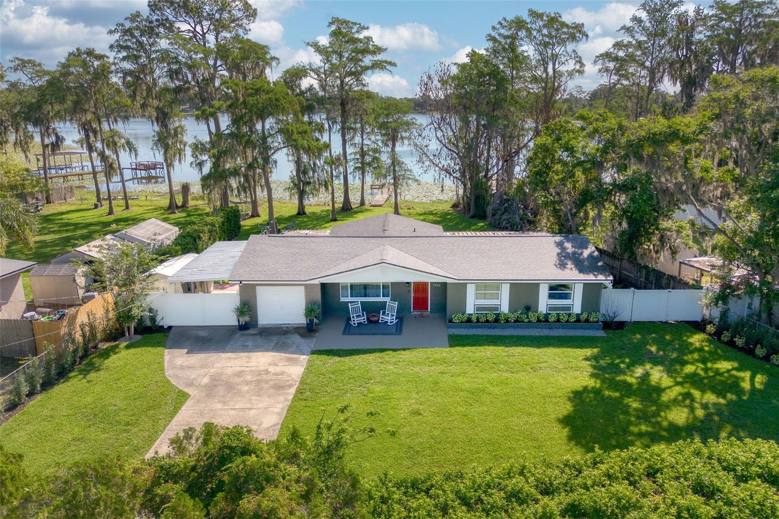 LAKE MARY SHORES - Residential