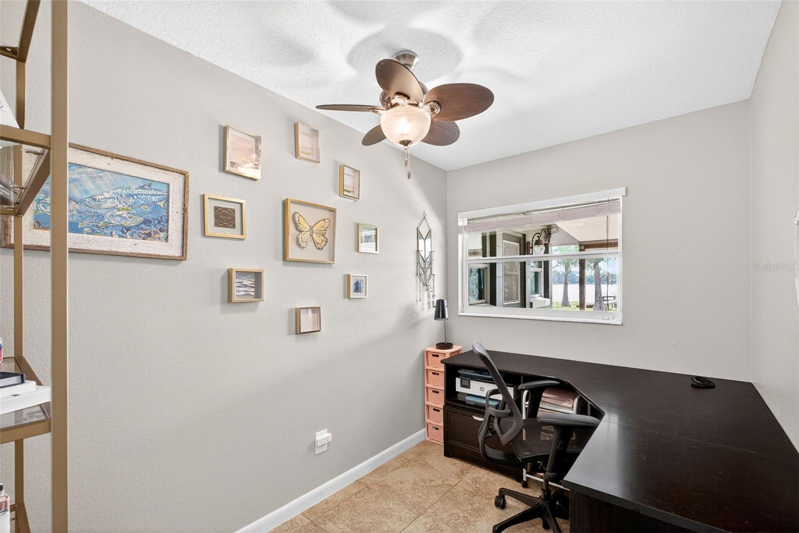 LAKE MARY SHORES - Residential