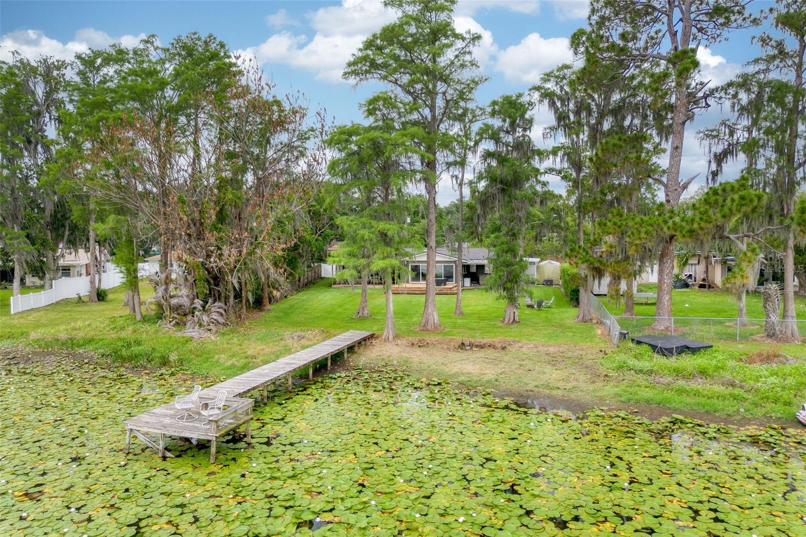 LAKE MARY SHORES - Residential