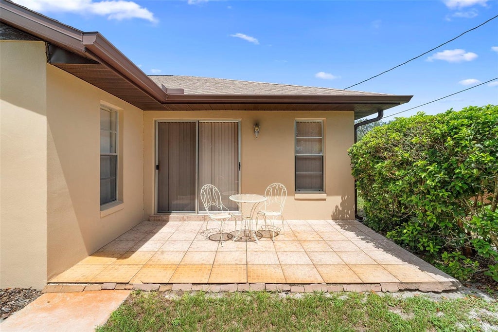 Photo of 1051 Matterhorn Street, Deltona, FL 32725 (MLS # O6443997)