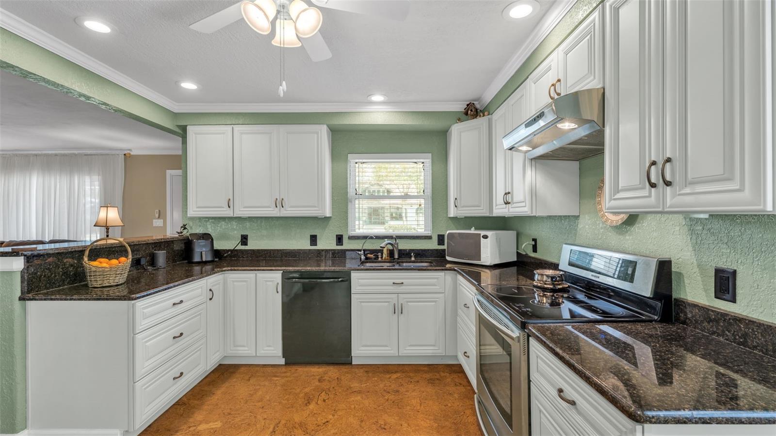 KLOOS ALMA FIRST ADD - Residential