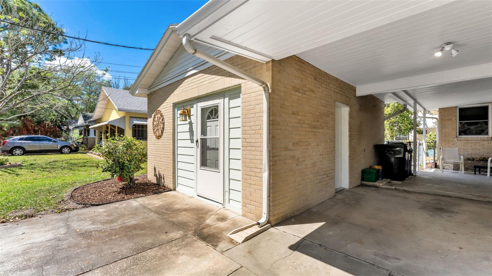 KLOOS ALMA FIRST ADD - Residential