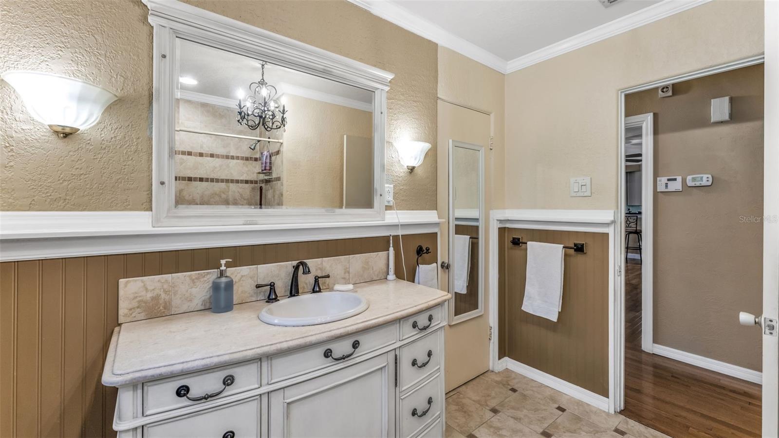 KLOOS ALMA FIRST ADD - Residential