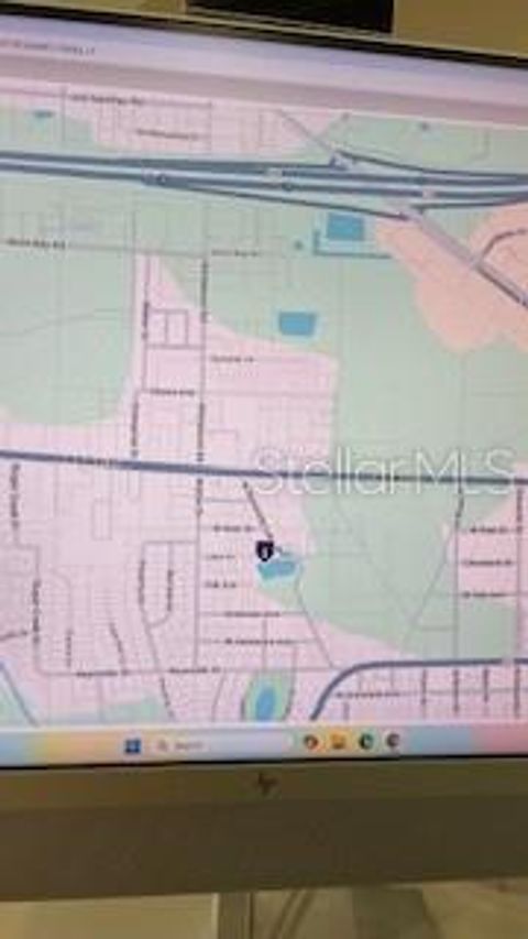 Photo of 3301 N Lake Drive, Plant City, FL 33563 (MLS # A4678691)