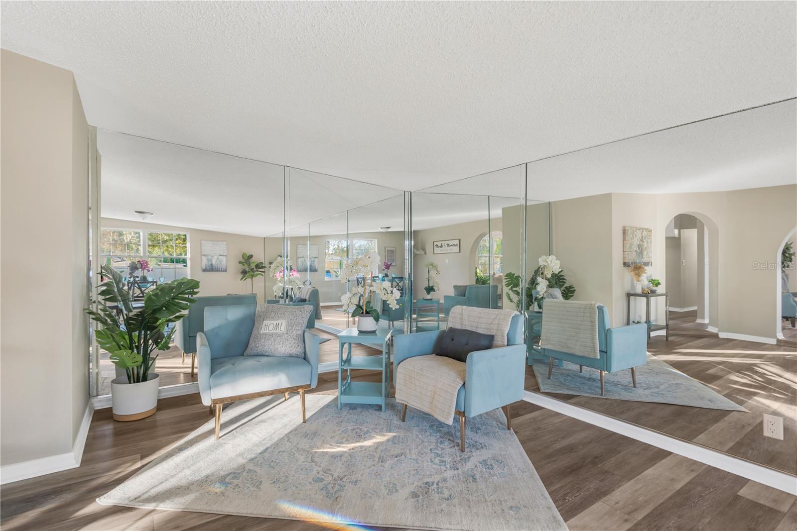 KINGSWAY GARDENS - Residential