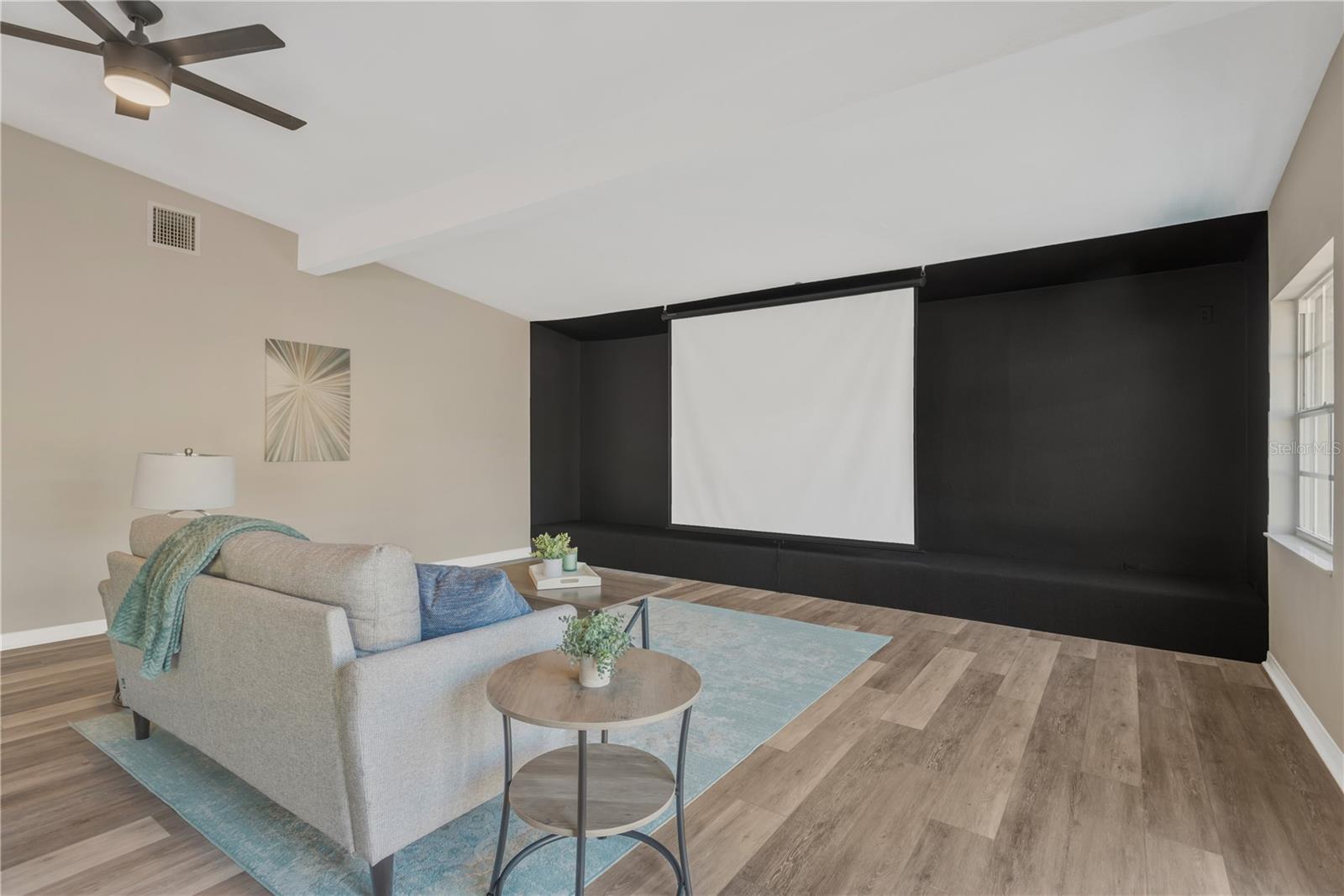 KINGSWAY GARDENS - Residential