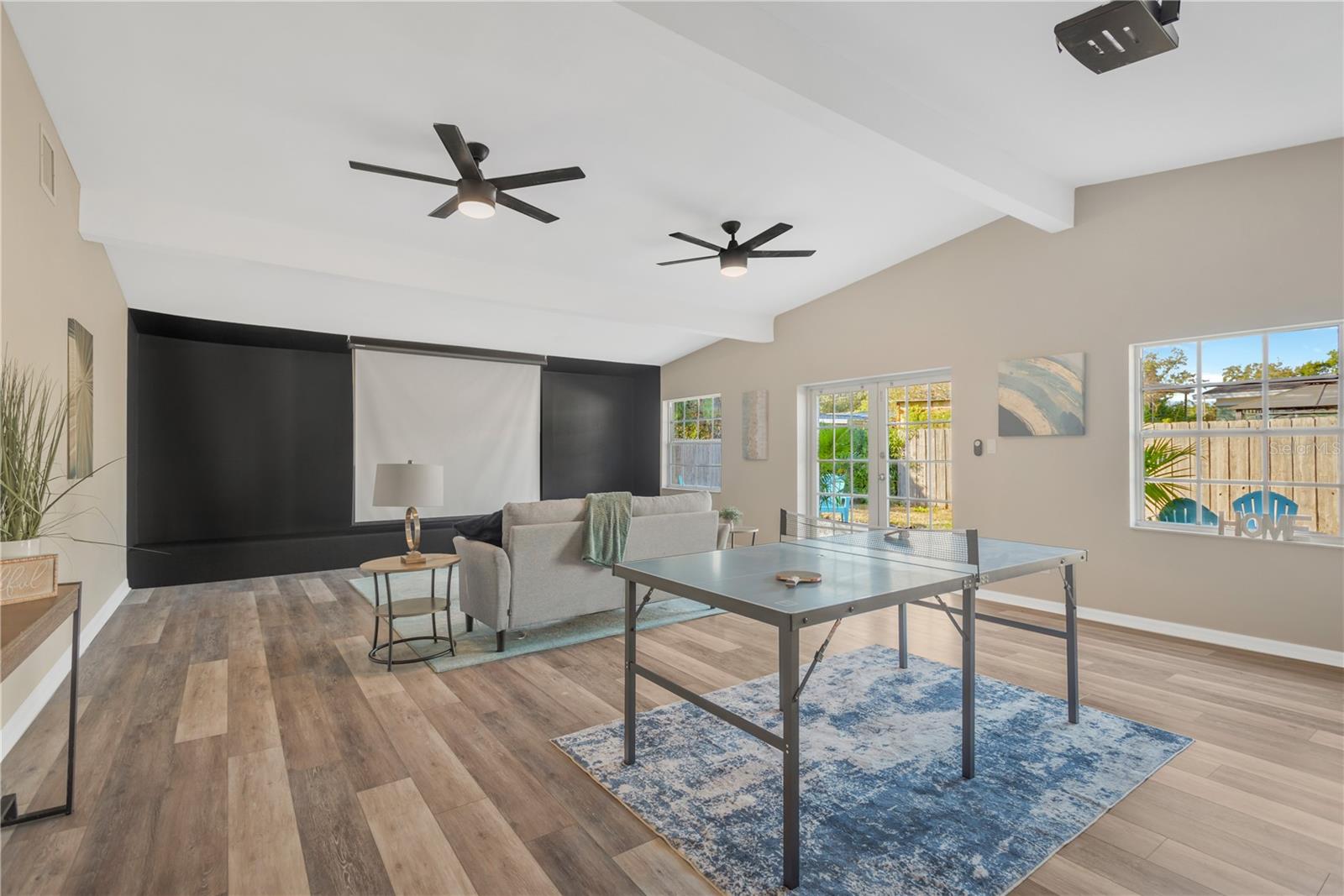 KINGSWAY GARDENS - Residential