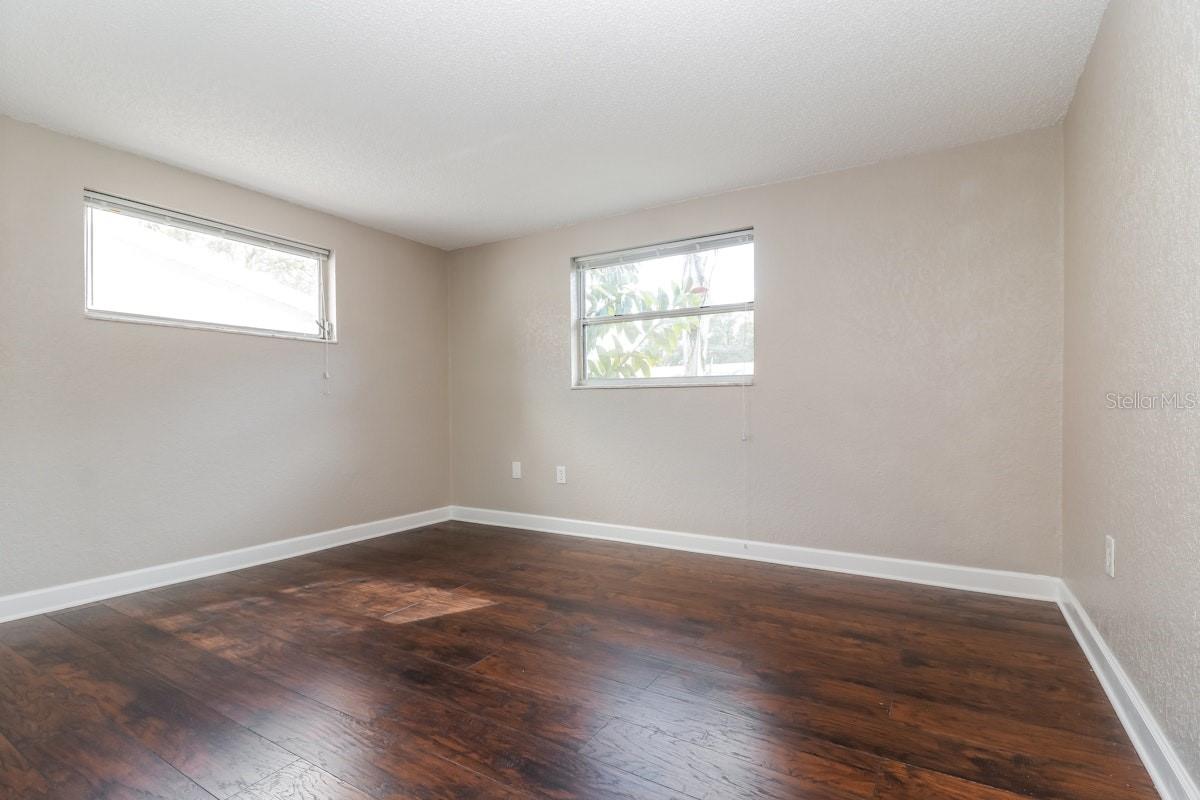 JERIVERNE PLAZA - Residential Lease