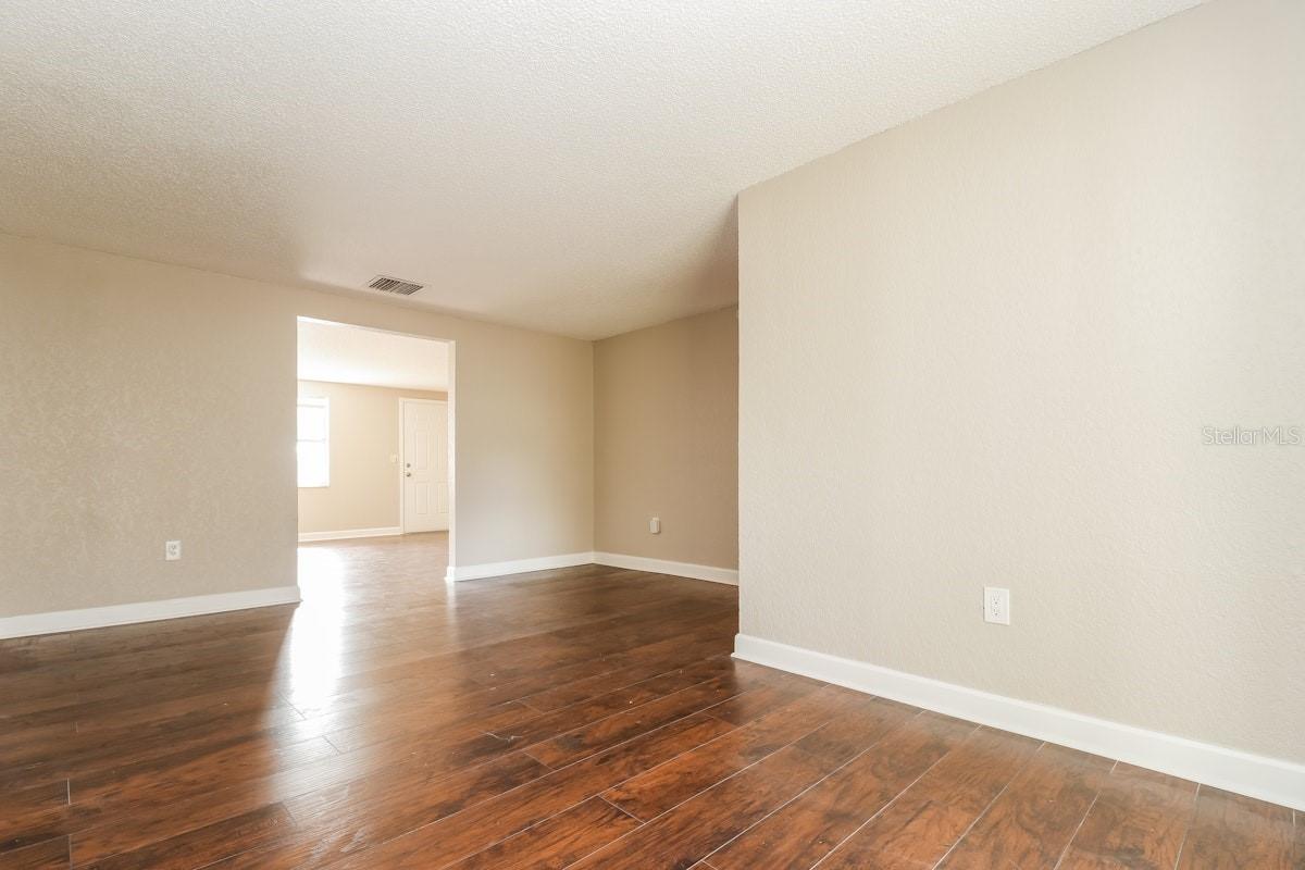 JERIVERNE PLAZA - Residential Lease