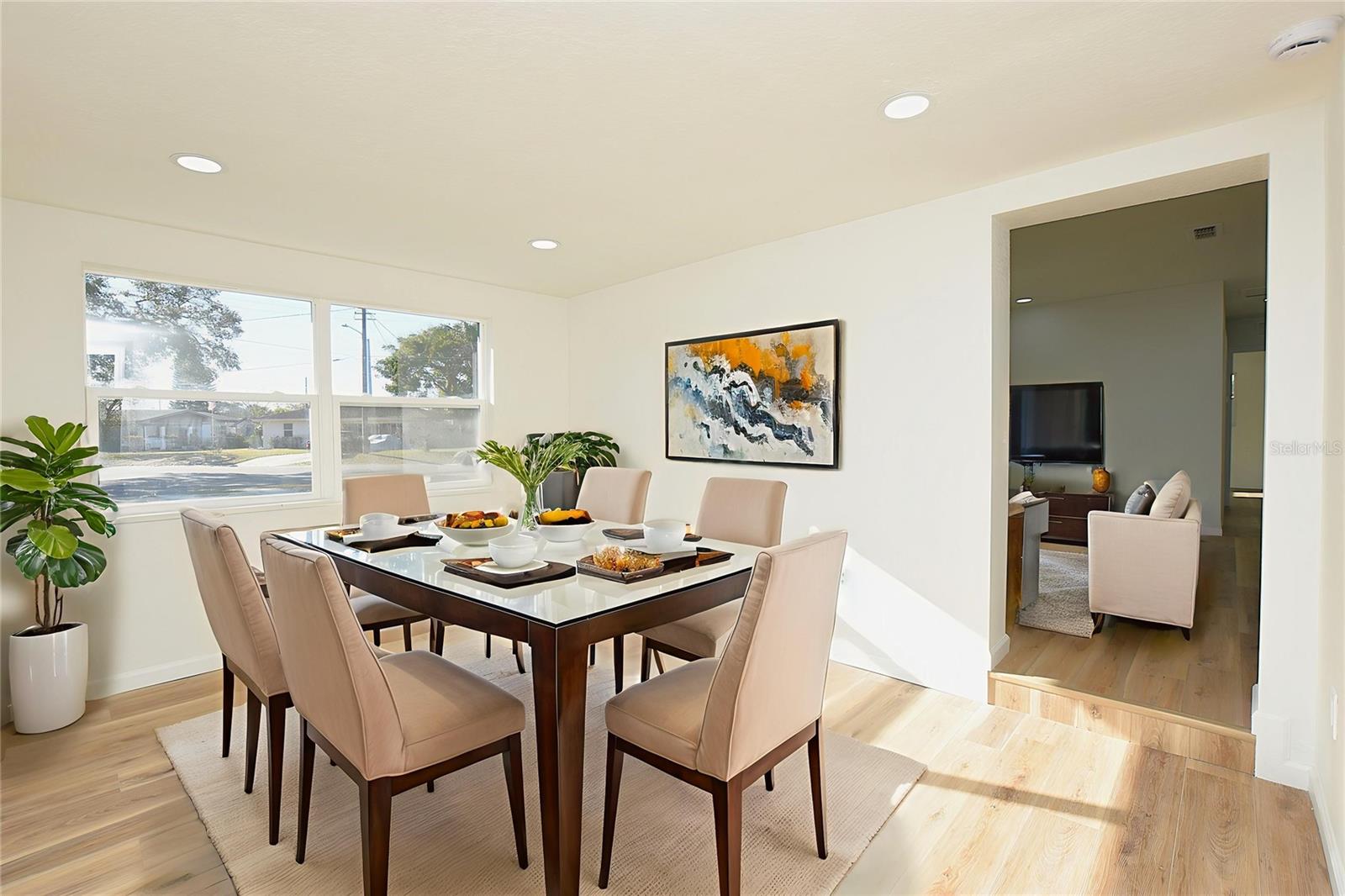 BILTMORE SHORES - Residential Lease