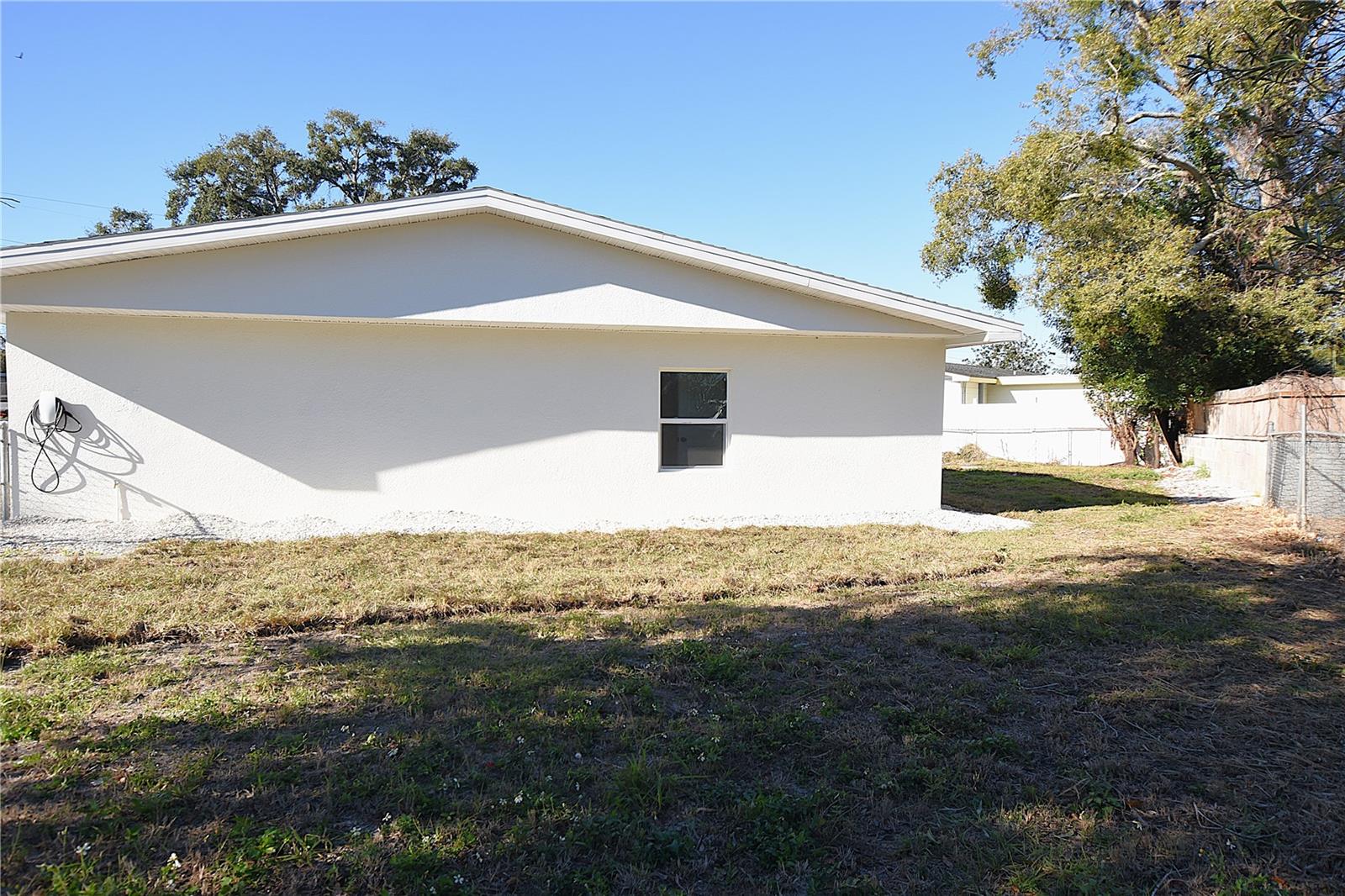 BILTMORE SHORES - Residential Lease