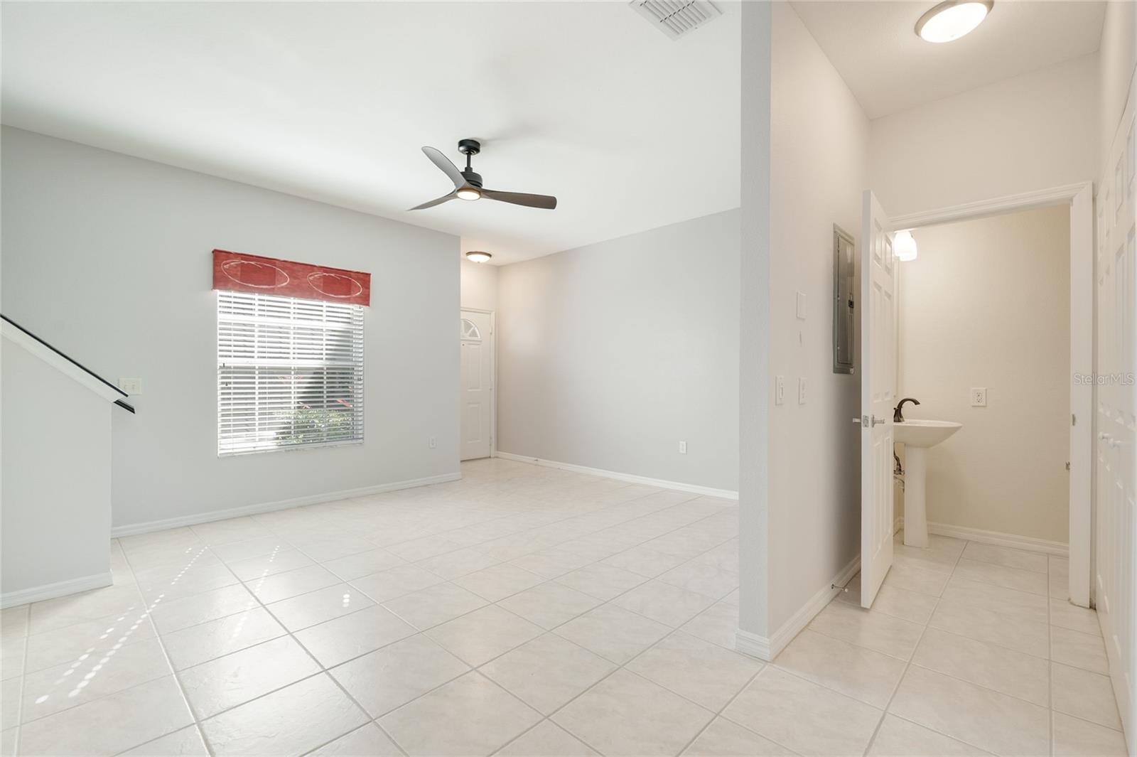 CAROLINA LANDINGS - Residential