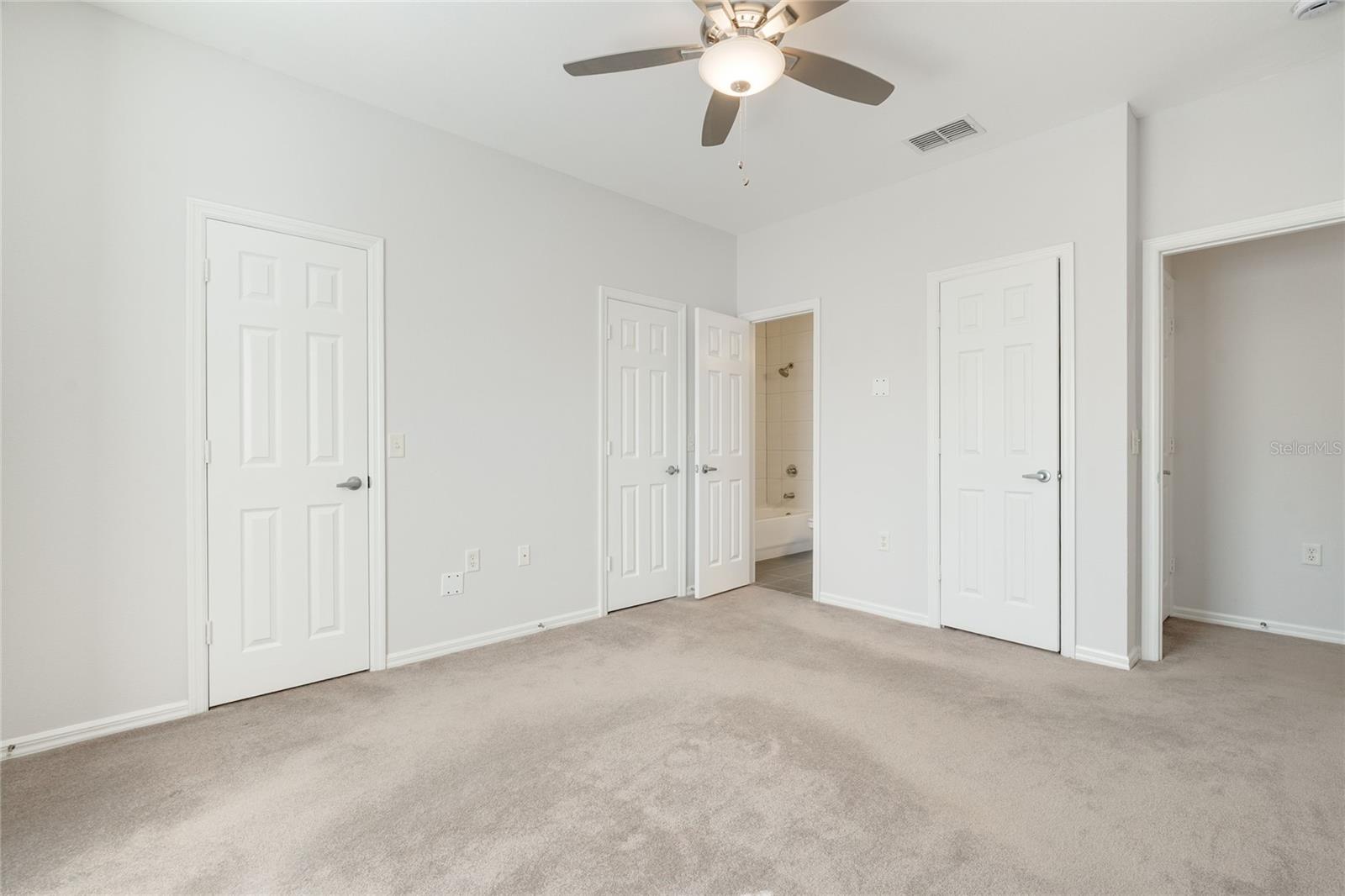 CAROLINA LANDINGS - Residential